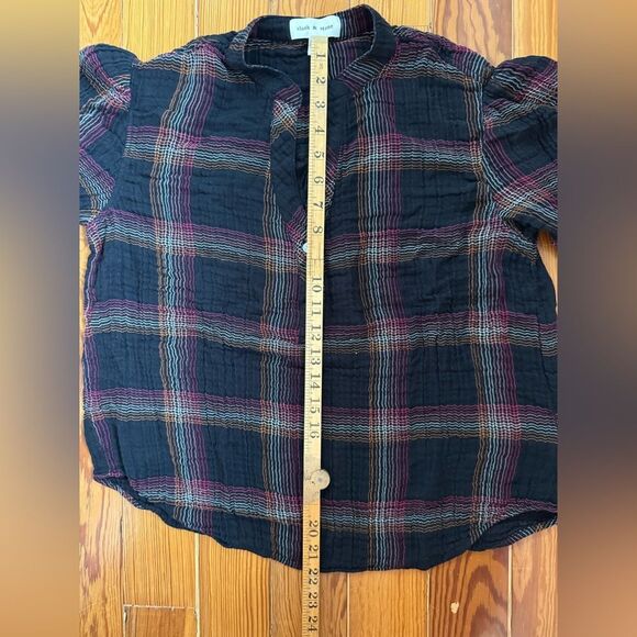 Cloth and Stone Top - Picture 4 of 5